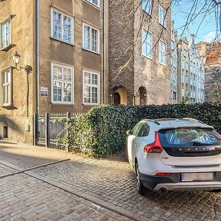 Jasny Z Parkingiem Glowne W Gdansku By Renters 그단스크