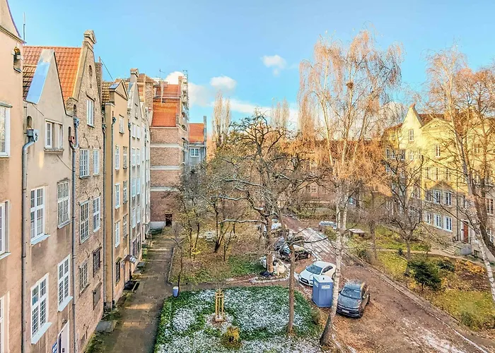 Jasny Z Parkingiem Glowne W Gdansku By Renters Appartement