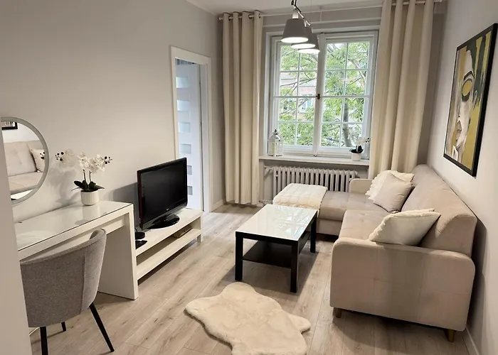 Jasny Z Parkingiem Glowne W Gdansku By Renters *